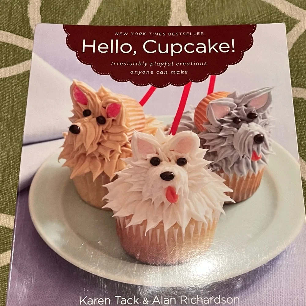 Hello, Cupcake! Book